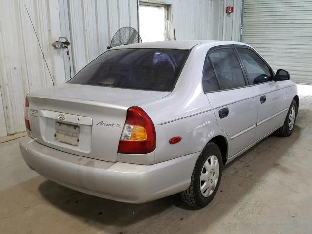 KMHCG45C52U386831 - 2002 HYUNDAI ACCENT GL SILVER photo 4