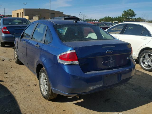 1FAHP35N28W192606 - 2008 FORD FOCUS SE BLUE photo 3