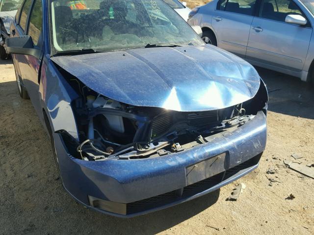 1FAHP35N28W192606 - 2008 FORD FOCUS SE BLUE photo 9