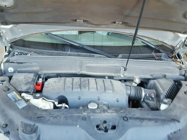 5GAKVCED8CJ339662 - 2012 BUICK ENCLAVE SILVER photo 7