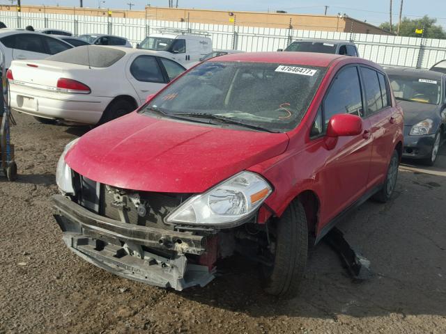 3N1BC1CP6CK253175 - 2012 NISSAN VERSA S RED photo 2