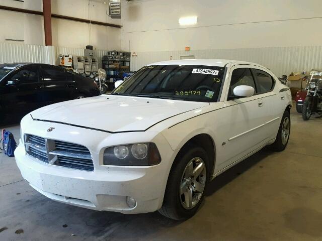 2B3CA3CV4AH285979 - 2010 DODGE CHARGER SX WHITE photo 2