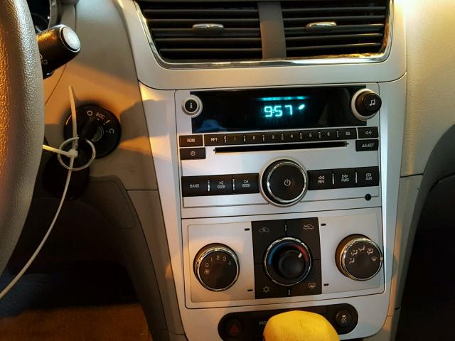 1G1ZA5E09CF393873 - 2012 CHEVROLET MALIBU LS ვერცხლისფერი ფოტო 9