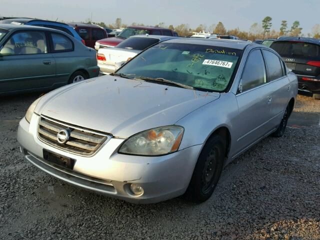 1N4BL11D62C294714 - 2002 NISSAN ALTIMA SE SILVER photo 2