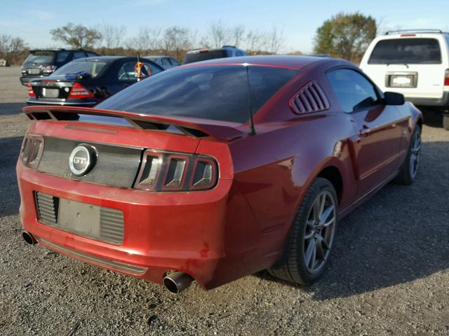 1ZVBP8CF8D5231463 - 2013 FORD MUSTANG GT RED photo 4