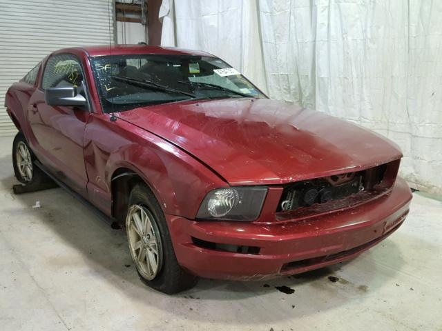 1ZVFT80N875228706 - 2007 FORD MUSTANG RED photo 1