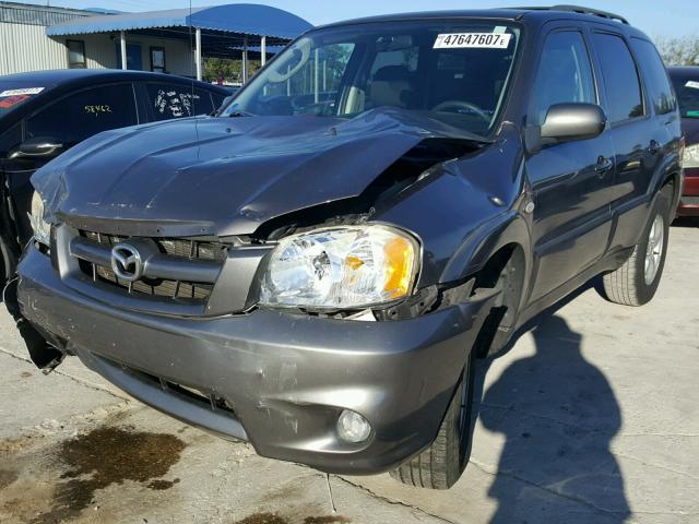 4F2YZ04136KM09361 - 2006 MAZDA TRIBUTE S GRAY photo 2