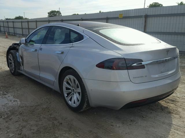 5YJSA1E16HF193541 - 2017 TESLA MODEL S SILVER photo 3