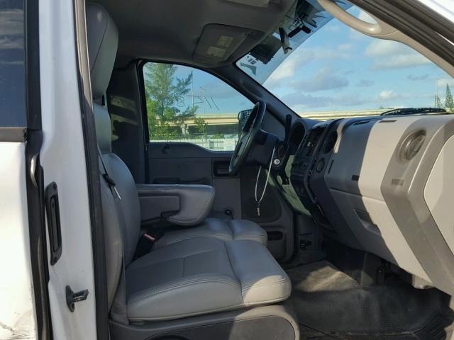 1FTRF12246NB29672 - 2006 FORD F150 WHITE photo 6