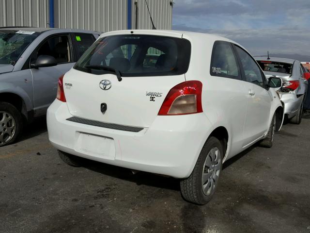 JTDJT923775068686 - 2007 TOYOTA YARIS WHITE photo 4