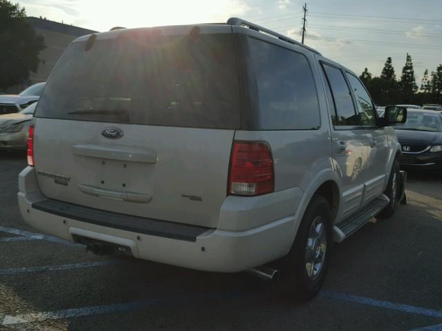 1FMFU19545LA96610 - 2005 FORD EXPEDITION BEIGE photo 4