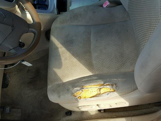 JTEGD21A750109886 - 2005 TOYOTA HIGHLANDER GOLD photo 9