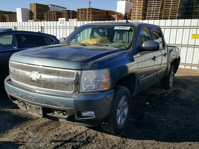 2GCEK13Y481210737 - 2008 CHEVROLET SILVERADO BLUE photo 2