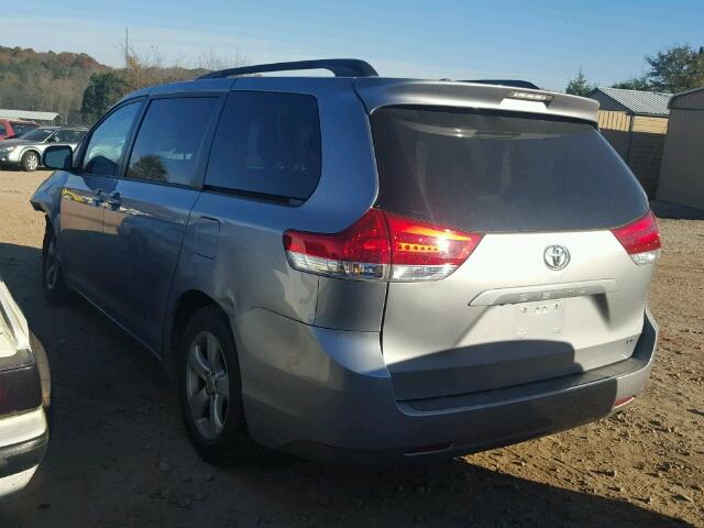 5TDKK3DC1BS037339 - 2011 TOYOTA SIENNA LE GRAY photo 3