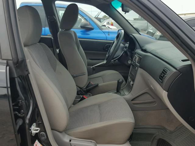 JF1SG636X8H705771 - 2008 SUBARU FORESTER 2 BLACK photo 5