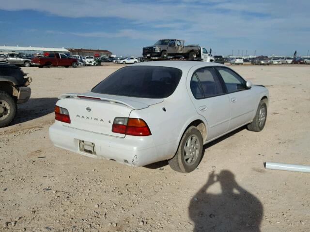 JN1CA21D0TT709332 - 1996 NISSAN MAXIMA GLE WHITE photo 4