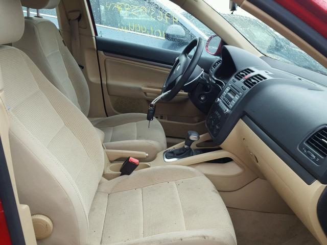 3VWJZ71K79M126351 - 2009 VOLKSWAGEN JETTA S 红色 照片 5