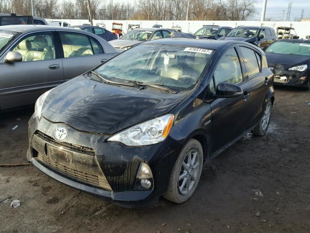 JTDKDTB32D1052204 - 2013 TOYOTA PRIUS C BLACK photo 2