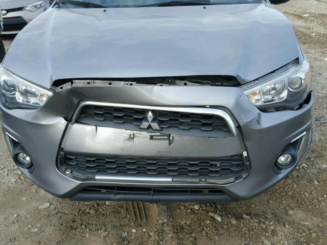 4A4AP3AU4DE012107 - 2013 MITSUBISHI OUTLANDER GRAY photo 9