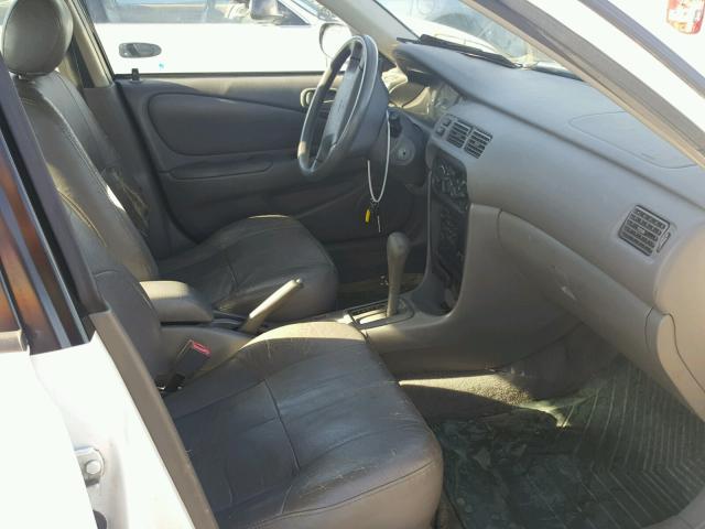 1Y1SK5484WZ412678 - 1998 CHEVROLET GEO PRIZM 白色 照片 5