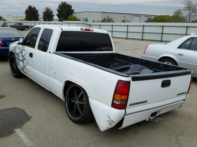 2GCEC19T111179980 - 2001 CHEVROLET SILVERADO WHITE photo 3