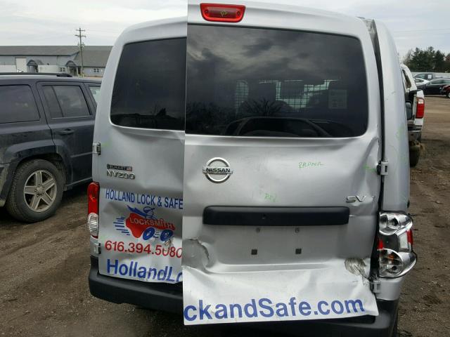 3N6CM0KN4DK693466 - 2013 NISSAN NV200 2.5S SILVER photo 9