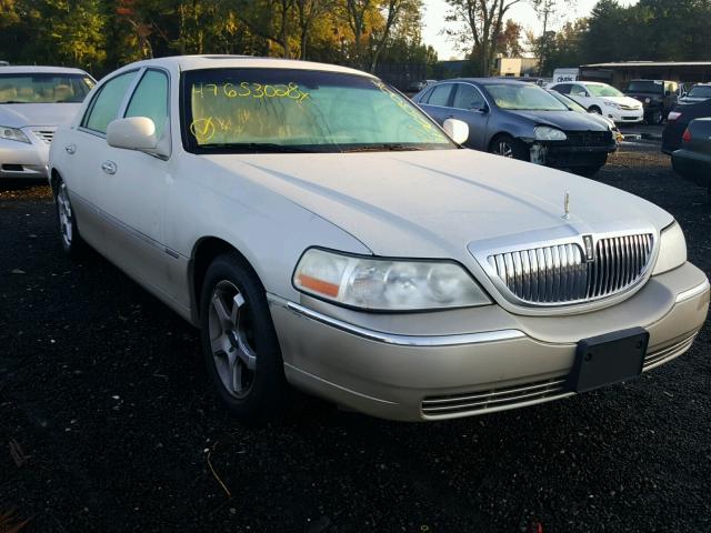 1LNHM83W56Y615235 - 2006 LINCOLN TOWN CAR D BEIGE photo 1