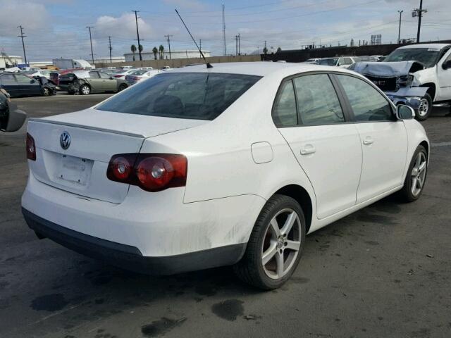 3VWJZ71K29M155045 - 2009 VOLKSWAGEN JETTA S 白色 照片 4