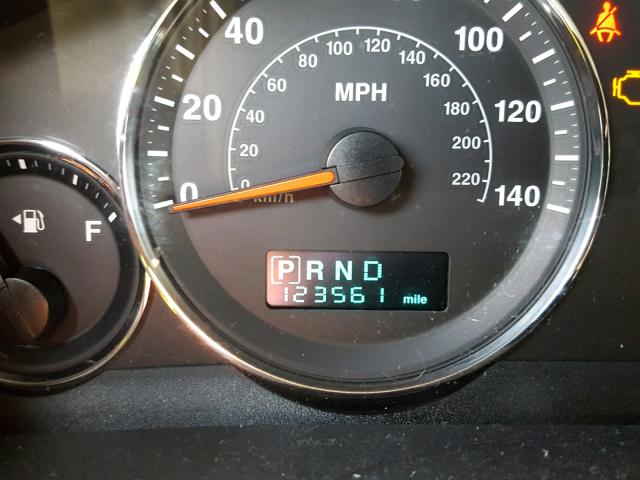 1J8HG48K07C588723 - 2007 JEEP COMMANDER Gümüş foto 8