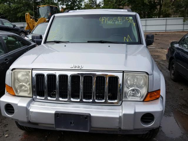 1J8HG48K07C588723 - 2007 JEEP COMMANDER Gümüş foto 9