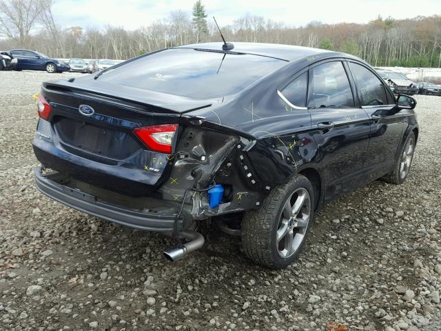 1FA6P0H79F5103216 - 2015 FORD FUSION SE BLACK photo 4