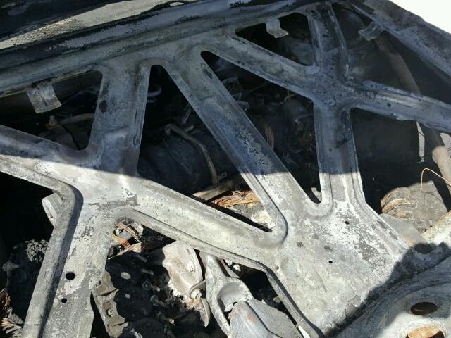 2G2WS522841117355 - 2004 PONTIAC GRAND PRIX ვერცხლისფერი ფოტო 7