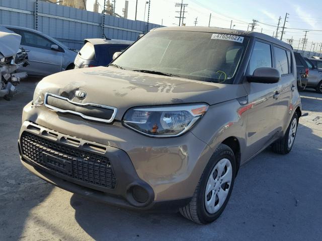 KNDJN2A20E7064328 - 2014 KIA SOUL BROWN photo 2