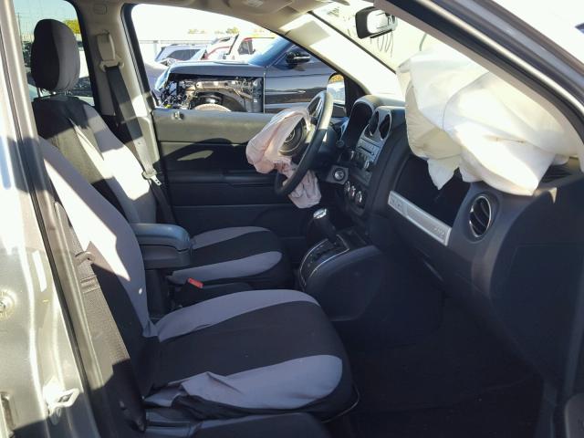 1C4NJCBAXGD513429 - 2016 JEEP COMPASS SP SILVER photo 5