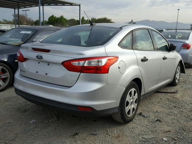 1FADP3E25DL325004 - 2013 FORD FOCUS S SILVER photo 4