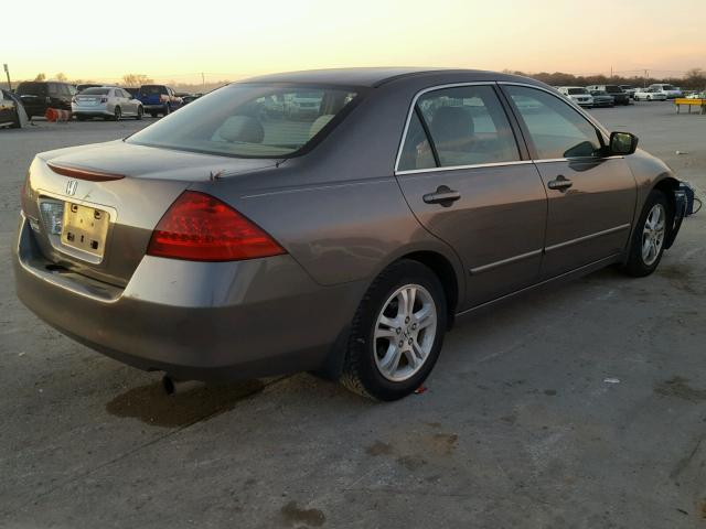 1HGCM56747A205040 - 2007 HONDA ACCORD EX GRAY photo 4