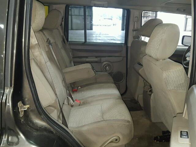 1J8HG48K16C354699 - 2006 JEEP COMMANDER BROWN photo 6