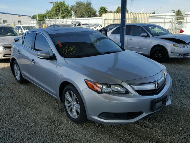 19VDE1F39DE002345 - 2013 ACURA ILX 20 SILVER photo 1