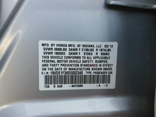 19VDE1F39DE002345 - 2013 ACURA ILX 20 SILVER photo 10