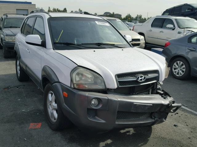 KM8JN12D55U146210 - 2005 HYUNDAI TUCSON GLS WHITE photo 1