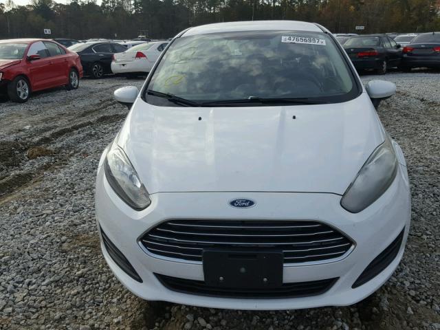 3FADP4AJ4FM160373 - 2015 FORD FIESTA S WHITE photo 9