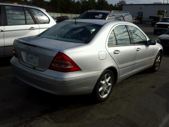 WDBRF61J42E008283 - 2002 MERCEDES-BENZ C 240 GRAY photo 4