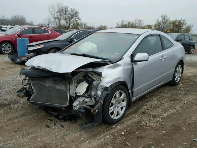 2HGFG126X9H529169 - 2009 HONDA CIVIC LX SILVER photo 2