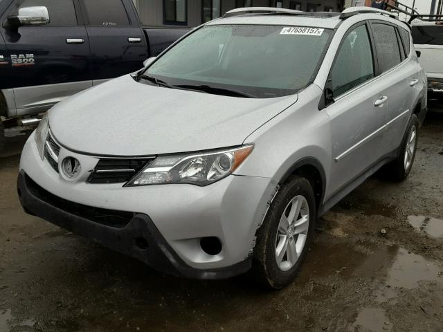 2T3WFREV0EW087242 - 2014 TOYOTA RAV4 XLE SILVER photo 2