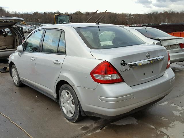 3N1BC1AP8AL368029 - 2010 NISSAN VERSA S SILVER photo 3