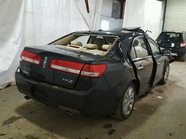 3LNHL2GC2AR750535 - 2010 LINCOLN MKZ შავი ფოტო 4