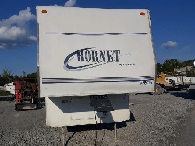 4YDF3152427304747 - 2002 KEYSTONE HORNET WHITE photo 5