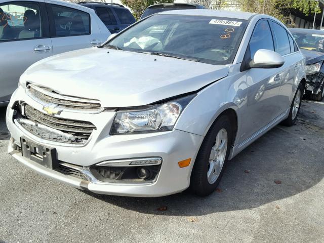 1G1PC5SB9F7106649 - 2015 CHEVROLET CRUZE LT SILVER photo 2