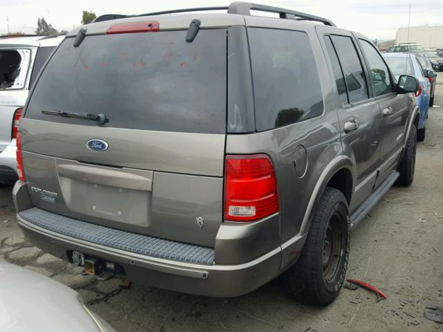 1FMDU75W72ZC96530 - 2002 FORD EXPLORER L BEIGE photo 4