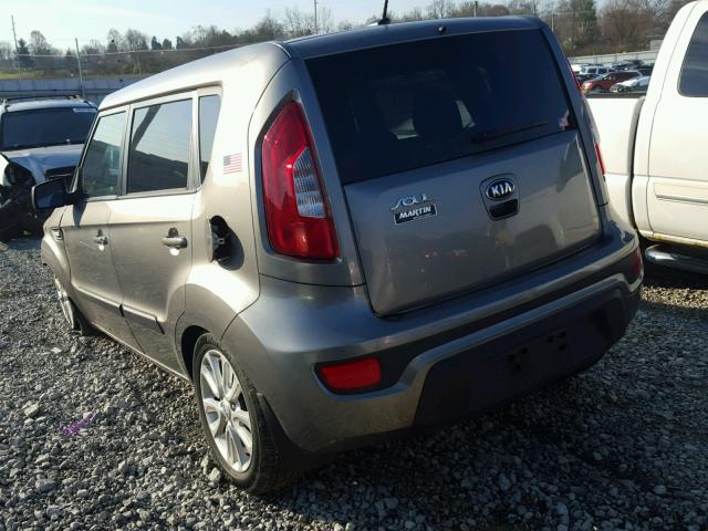 KNDJT2A56D7631396 - 2013 KIA SOUL SILVER photo 3